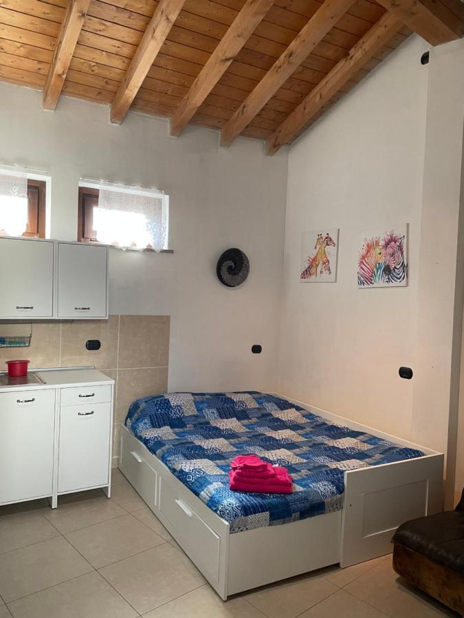 Court Inn Galliate Екстер'єр фото