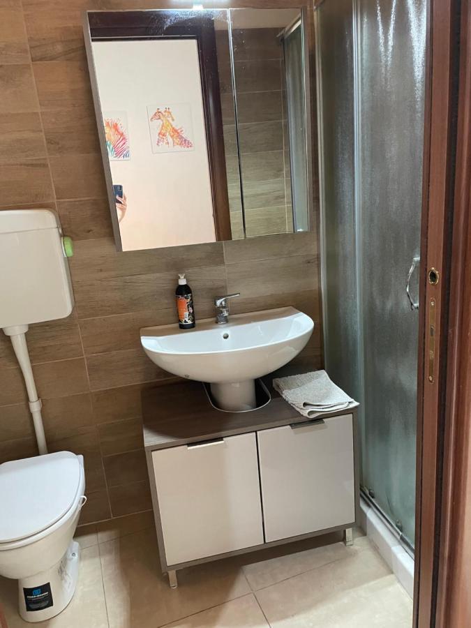 Court Inn Galliate Екстер'єр фото