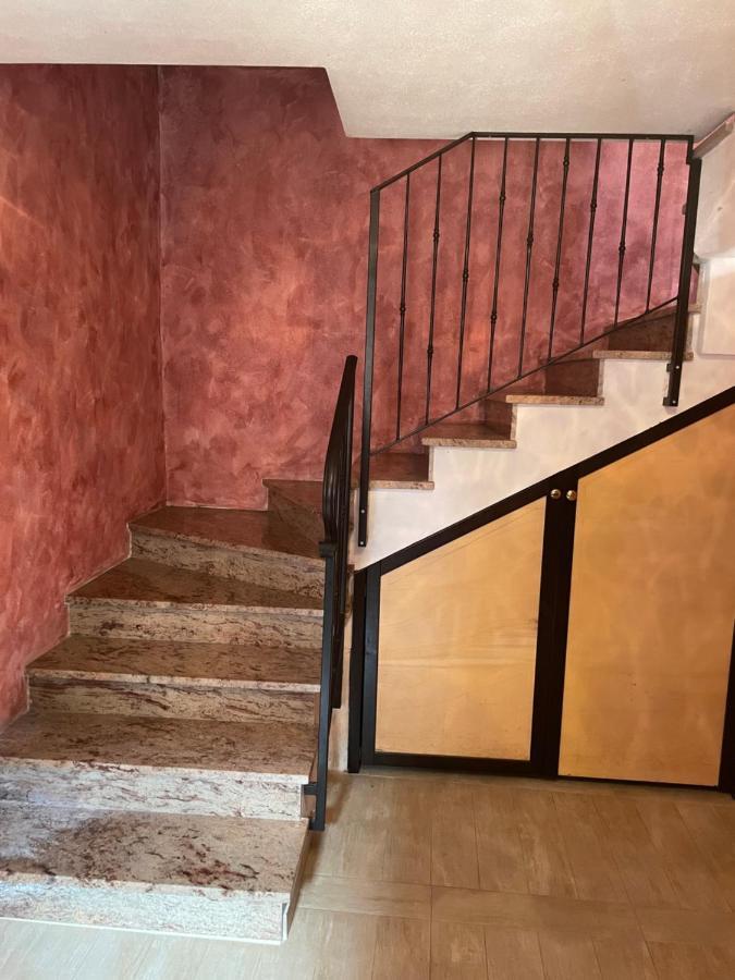 Court Inn Galliate Екстер'єр фото